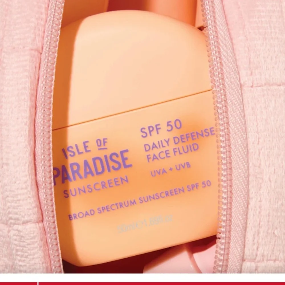 Isle of Paradise SPF 50 Sunscreen in Peach